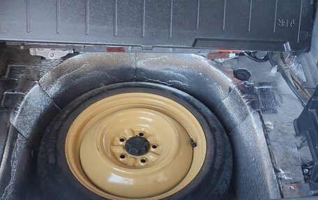 Toyota Prius Alpha I (ZVW40/41), 2011 год, 1 370 000 рублей, 24 фотография