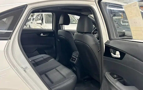 KIA K3, 2023 год, 1 600 888 рублей, 12 фотография