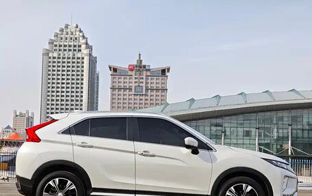 Mitsubishi Eclipse Cross, 2021 год, 1 990 000 рублей, 5 фотография