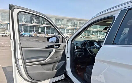 Mitsubishi Eclipse Cross, 2021 год, 1 990 000 рублей, 7 фотография