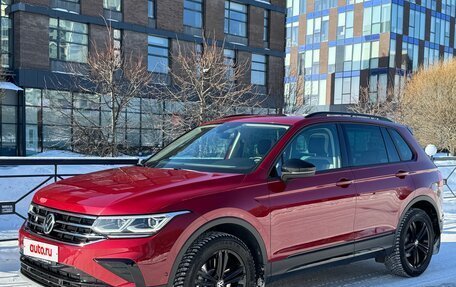 Volkswagen Tiguan II, 2021 год, 3 950 000 рублей, 3 фотография