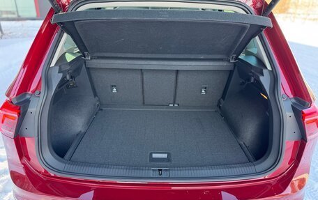 Volkswagen Tiguan II, 2021 год, 3 950 000 рублей, 25 фотография