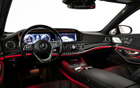 Mercedes-Benz Maybach S-Класс, 2019 год, 9 999 999 рублей, 33 фотография