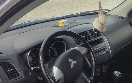 Mitsubishi ASX I рестайлинг, 2011 год, 1 000 000 рублей, 11 фотография