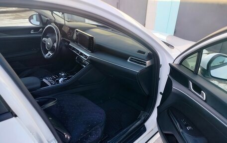 KIA K5, 2021 год, 2 500 000 рублей, 18 фотография