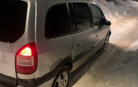 Opel Zafira A рестайлинг, 2004 год, 235 000 рублей, 8 фотография