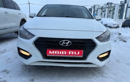 Hyundai Solaris II рестайлинг, 2019 год, 1 330 000 рублей, 1 фотография