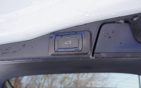 Toyota RAV4, 2021 год, 3 000 000 рублей, 12 фотография