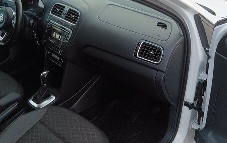 Volkswagen Polo VI (EU Market), 2019 год, 1 100 000 рублей, 12 фотография