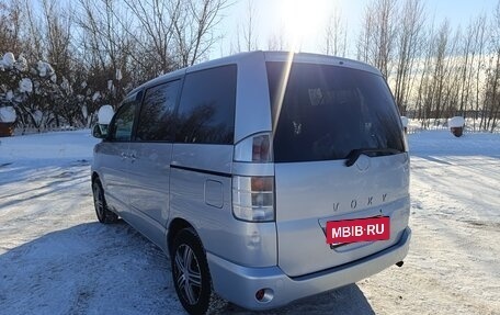 Toyota Voxy II, 2002 год, 780 000 рублей, 8 фотография