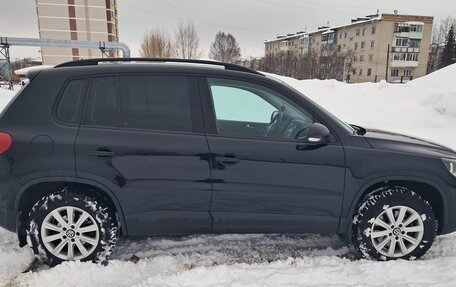 Volkswagen Tiguan I, 2011 год, 930 000 рублей, 11 фотография