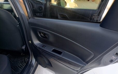 Toyota Vitz, 2017 год, 985 000 рублей, 13 фотография