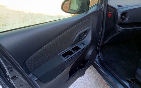 Toyota Vitz, 2017 год, 985 000 рублей, 17 фотография