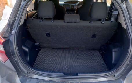 Toyota Vitz, 2017 год, 985 000 рублей, 29 фотография