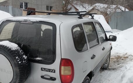 Chevrolet Niva I рестайлинг, 2003 год, 250 000 рублей, 5 фотография