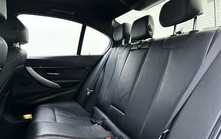 BMW 3 серия, 2018 год, 2 749 000 рублей, 12 фотография