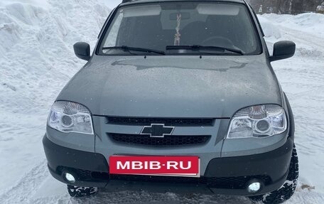 Chevrolet Niva I рестайлинг, 2015 год, 650 000 рублей, 2 фотография