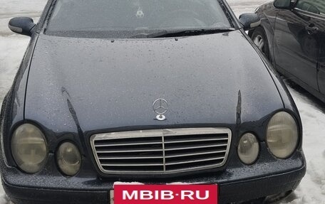 Mercedes-Benz CLK-Класс, 2000 год, 370 000 рублей, 2 фотография