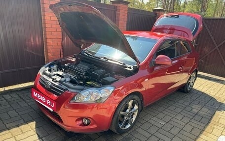 KIA cee'd I рестайлинг, 2008 год, 730 000 рублей, 10 фотография