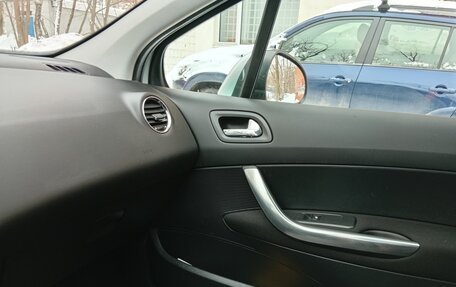 Peugeot 408 I рестайлинг, 2015 год, 900 000 рублей, 7 фотография