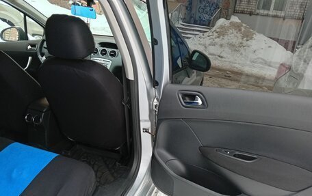 Peugeot 408 I рестайлинг, 2015 год, 900 000 рублей, 10 фотография