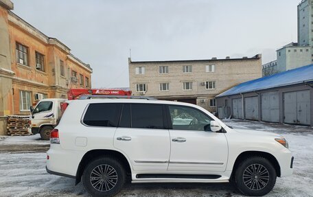 Lexus LX III, 2014 год, 5 090 000 рублей, 4 фотография
