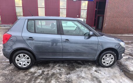 Skoda Fabia II, 2013 год, 750 000 рублей, 3 фотография