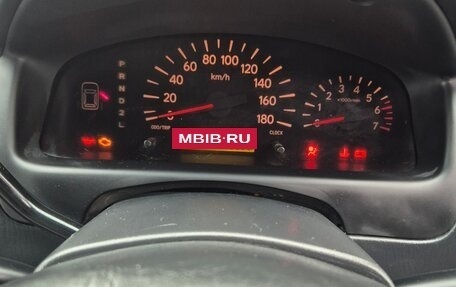 Toyota Raum I, 2000 год, 335 000 рублей, 14 фотография