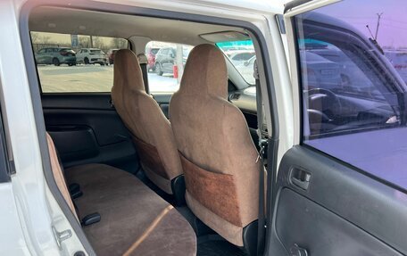 Toyota Probox I, 2002 год, 619 000 рублей, 17 фотография