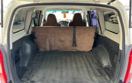 Toyota Probox I, 2002 год, 619 000 рублей, 19 фотография