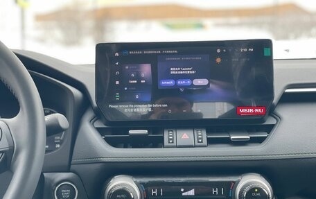 Toyota RAV4, 2025 год, 4 100 000 рублей, 20 фотография