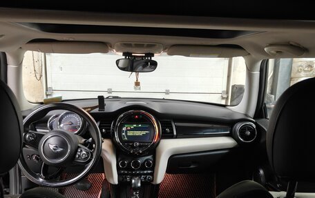 MINI Hatch, 2015 год, 1 950 000 рублей, 6 фотография