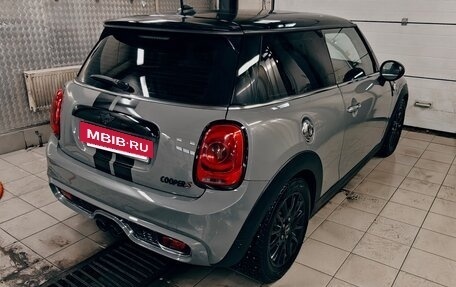 MINI Hatch, 2015 год, 1 950 000 рублей, 3 фотография