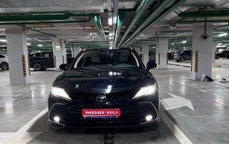 Toyota Camry, 2022 год, 3 390 000 рублей, 1 фотография