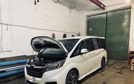 Honda Stepwgn IV, 2019 год, 2 780 000 рублей, 8 фотография