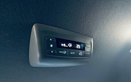 Honda Stepwgn IV, 2019 год, 2 780 000 рублей, 21 фотография