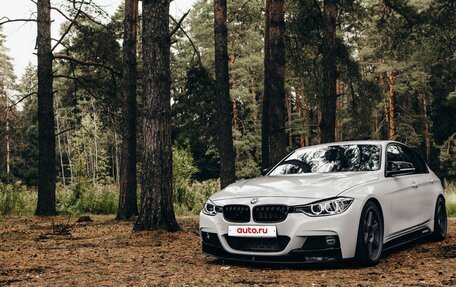 BMW 3 серия, 2013 год, 1 975 000 рублей, 9 фотография