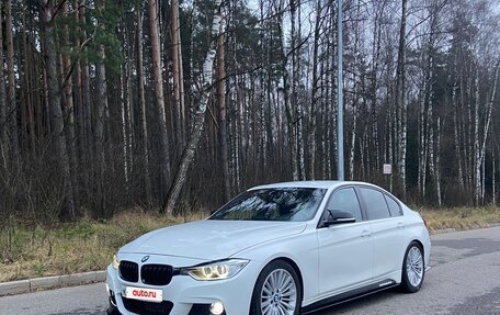 BMW 3 серия, 2013 год, 1 975 000 рублей, 12 фотография
