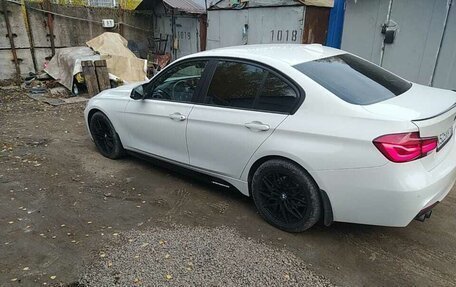 BMW 3 серия, 2015 год, 2 400 000 рублей, 2 фотография