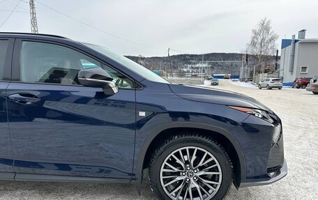 Lexus RX IV рестайлинг, 2016 год, 4 000 000 рублей, 5 фотография