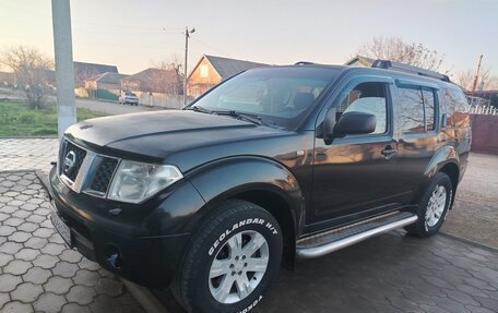 Nissan Pathfinder, 2005 год, 1 000 000 рублей, 2 фотография