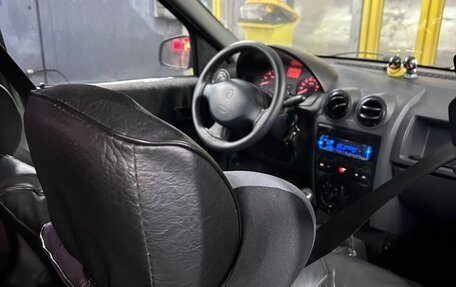 Renault Logan I, 2006 год, 180 000 рублей, 9 фотография