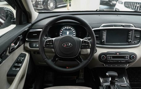 KIA Sorento III Prime рестайлинг, 2018 год, 2 590 000 рублей, 19 фотография