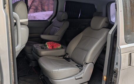 Hyundai Grand Starex Grand Starex I рестайлинг 2, 2016 год, 2 600 000 рублей, 4 фотография