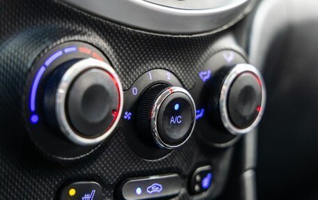 Hyundai Solaris II рестайлинг, 2013 год, 548 000 рублей, 28 фотография