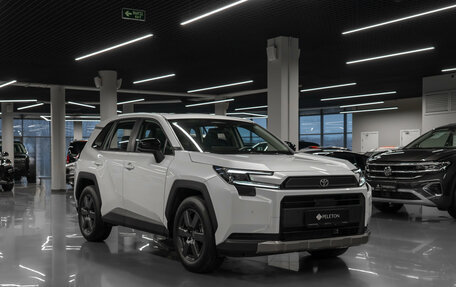 Toyota RAV4, 2025 год, 5 000 000 рублей, 2 фотография