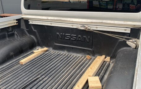 Nissan Navara (Frontier), 2008 год, 1 100 000 рублей, 7 фотография