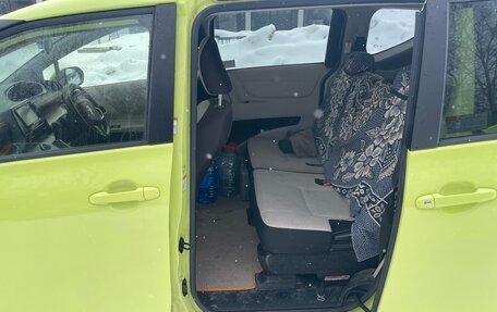 Toyota Sienta II, 2017 год, 1 250 000 рублей, 3 фотография
