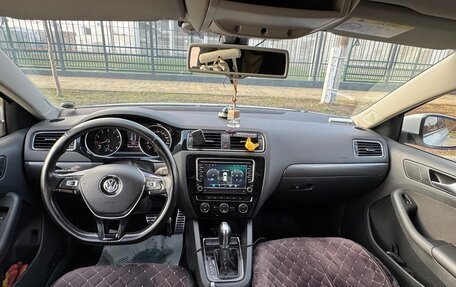 Volkswagen Jetta VI, 2016 год, 1 275 000 рублей, 10 фотография