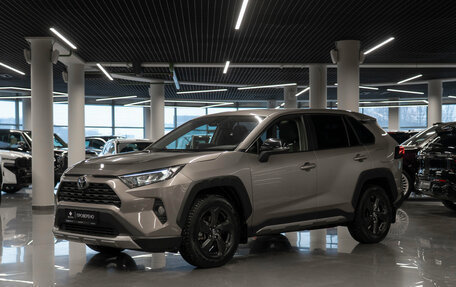 Toyota RAV4, 2022 год, 3 780 000 рублей, 1 фотография
